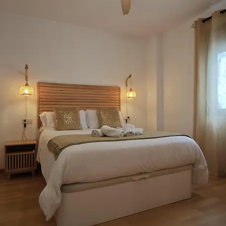 La Terraza De Gades Little Kadyks