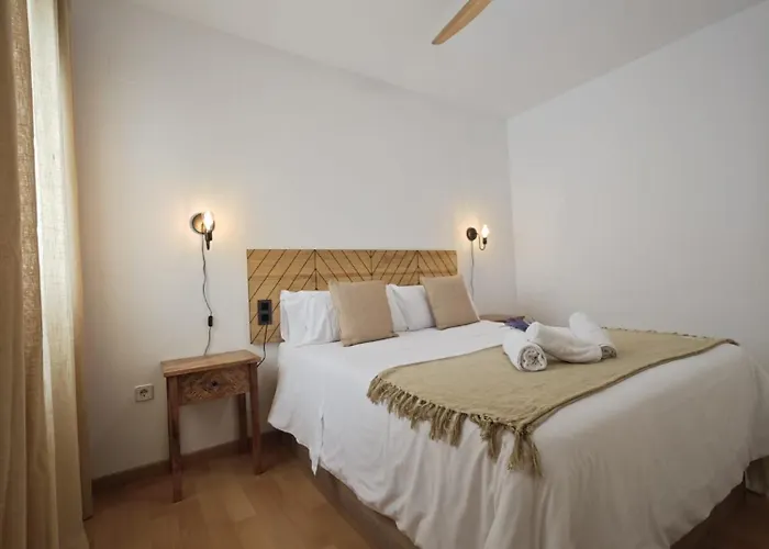 La Terraza De Gades Little